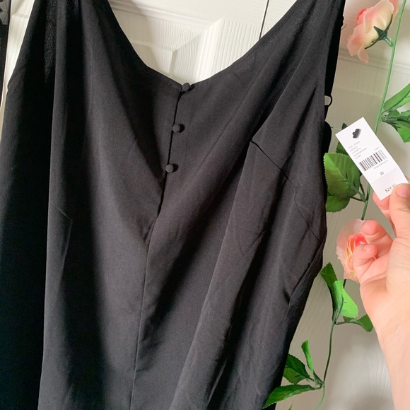 Button Front Cami - Picture 2 of 6